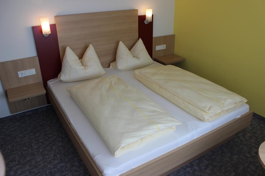 Hotel Gasthof Seehof Allersberg Kültér fotó